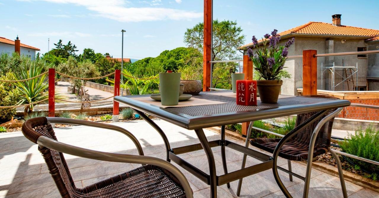 Lavanda Apartments&Studios Pinezići Buitenkant foto