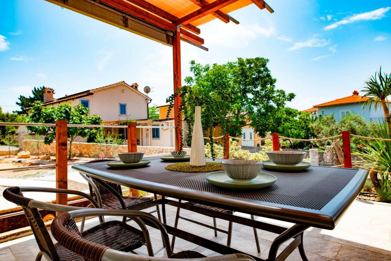 Lavanda Apartments&Studios Pinezići Buitenkant foto