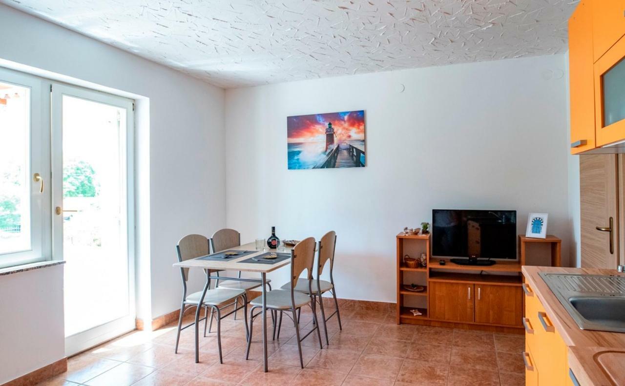 Lavanda Apartments&Studios Pinezići Buitenkant foto