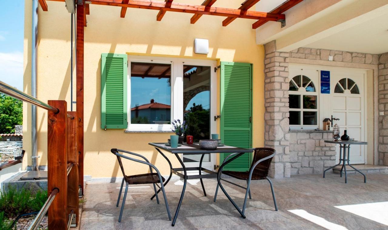 Lavanda Apartments&Studios Pinezići Buitenkant foto